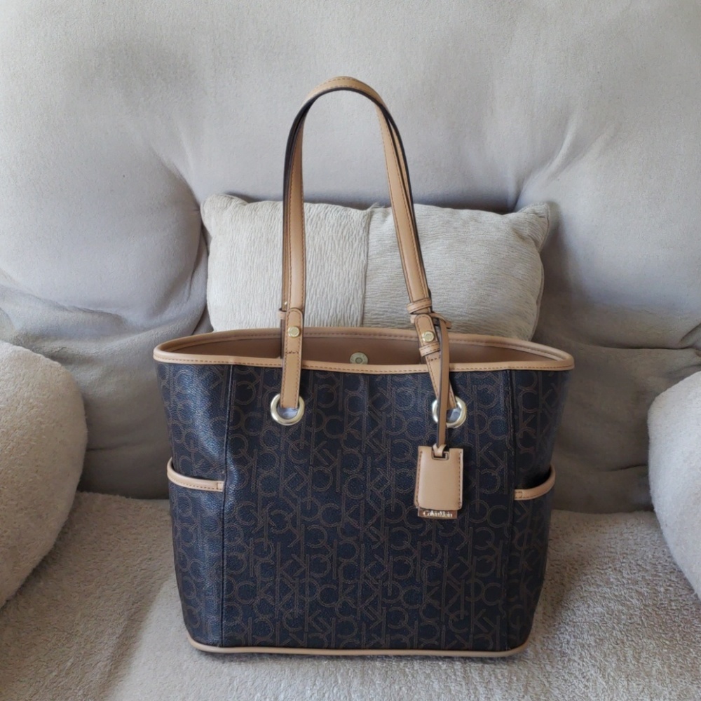 Calvin Klein purse